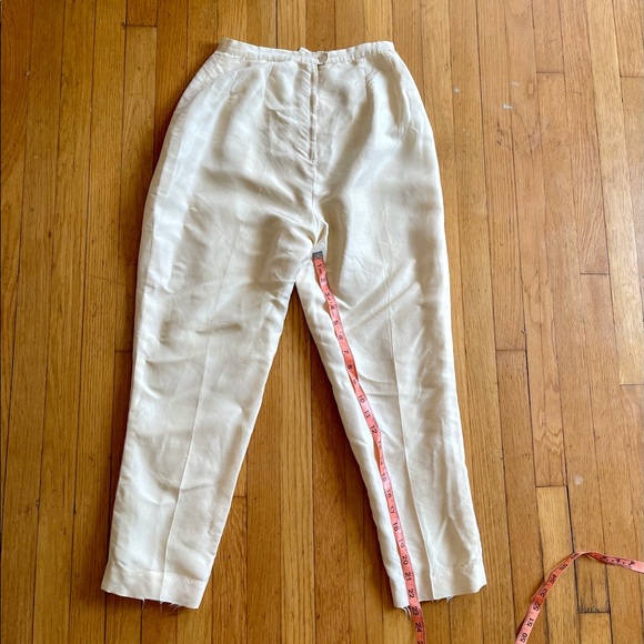 SOLD | 60s Cream Raw Silk Cigarette Skinny pants. - Picture 7 of 9